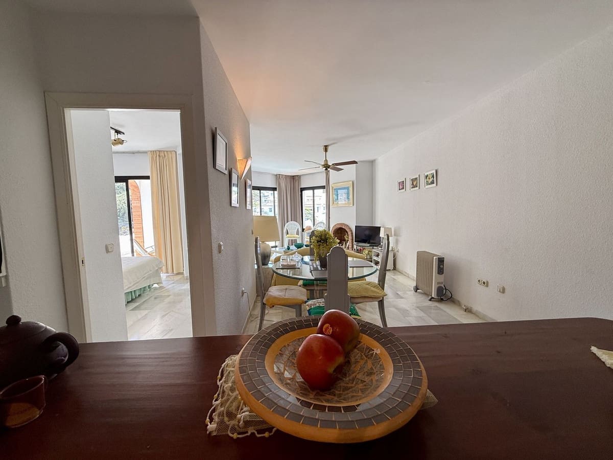 2 soveværelse Lejlighed til salg i Calahonda - € 320.000 (Ref: 9380500)