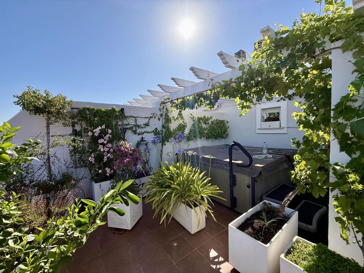 3 makuuhuone Kattohuoneisto myytävänä paikassa Calahonda - 540 000 € (Ref: 9380504)