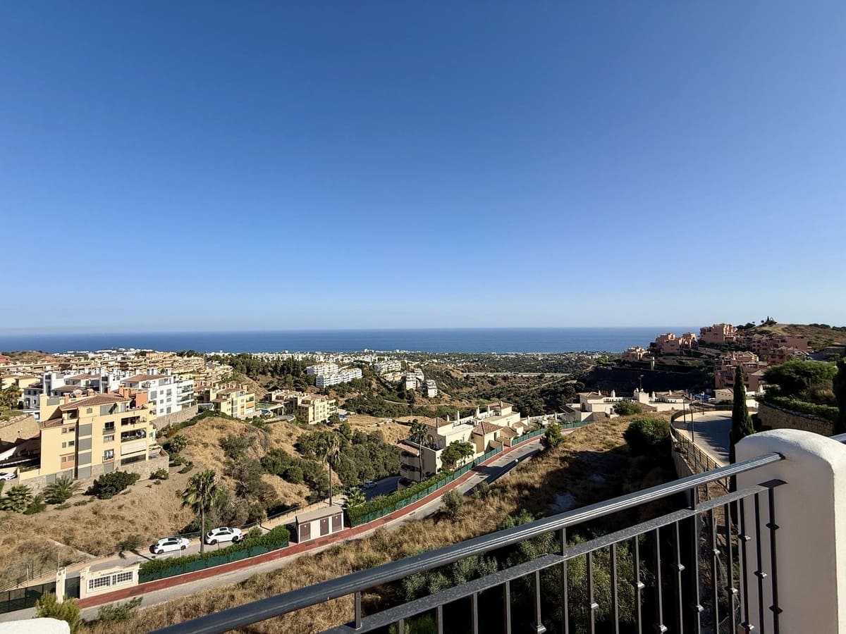 3 makuuhuone Kattohuoneisto myytävänä paikassa Calahonda - 540 000 € (Ref: 9380504)