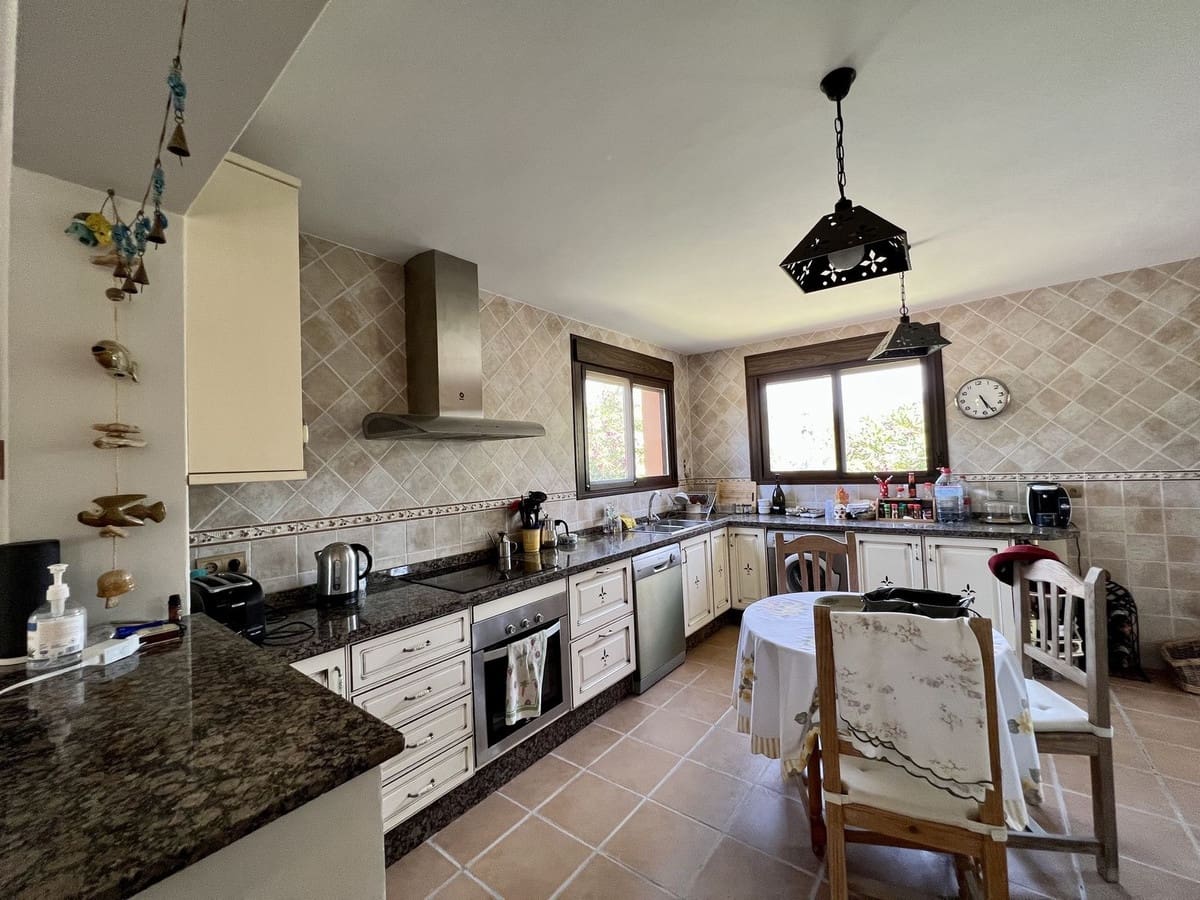 2 sypialnia Willa na sprzedaż w El Velerin - 550 000 € (Ref: 9380509)