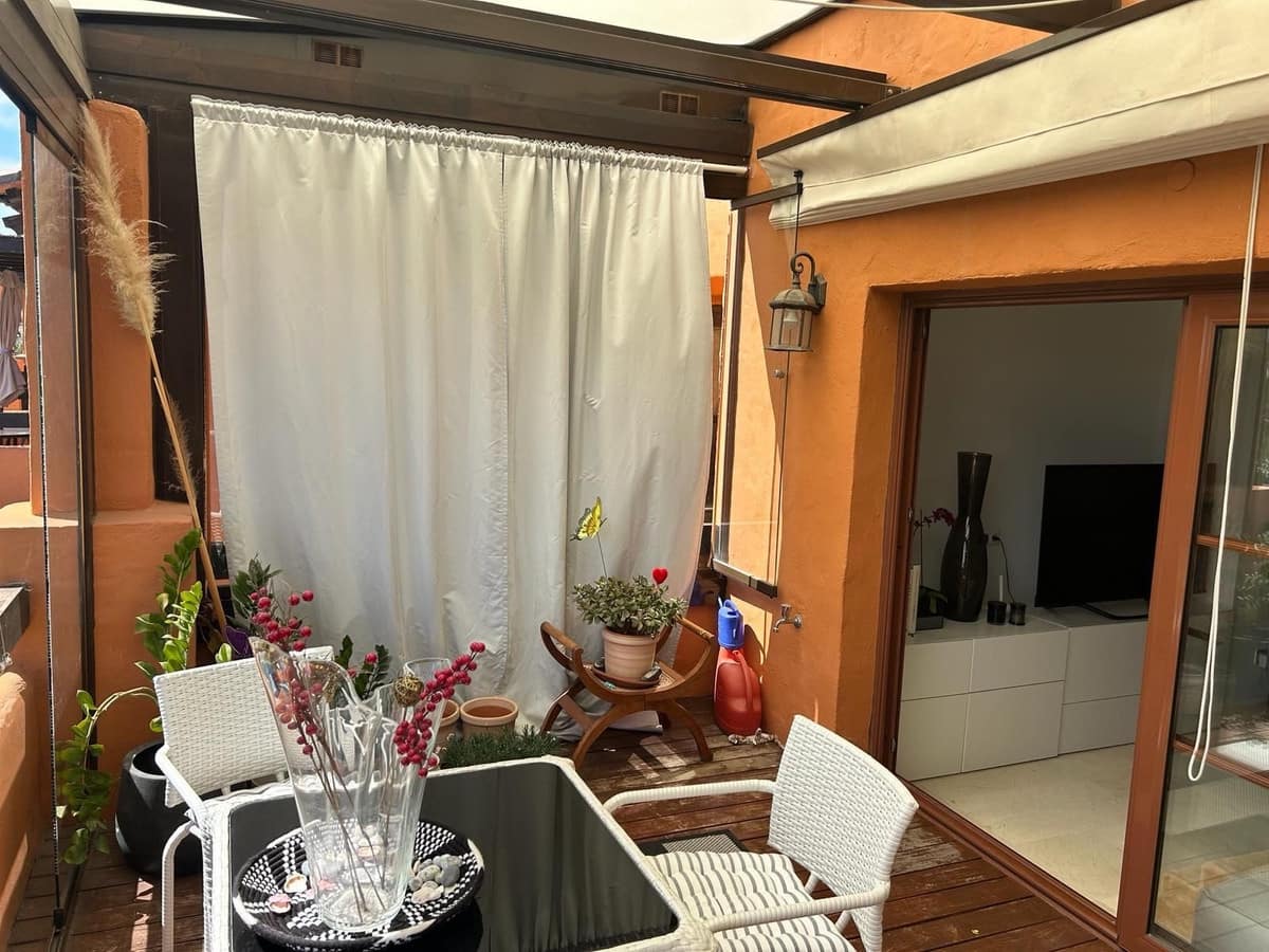 3 makuuhuone Kattohuoneisto myytävänä paikassa Benahavis - 520 000 € (Ref: 9380512)