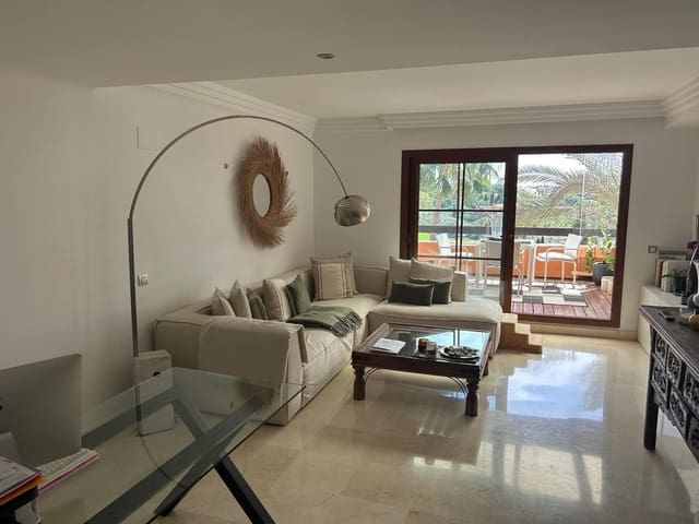 3 sovrum Takvåning till salu i Benahavís pueblo, Benahavís - 520 000 € (Ref: 9380512)