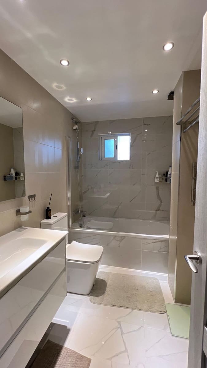 Apartamento de 2 habitaciones en Riviera del Sol en venta - 349.000 € (Ref: 9380513)