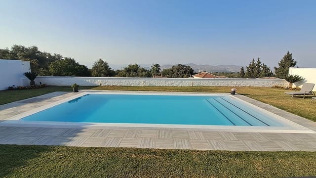 5 soveværelse Villa til salg i Alhaurín el Grande - € 1.050.000 (Ref: 9380518)