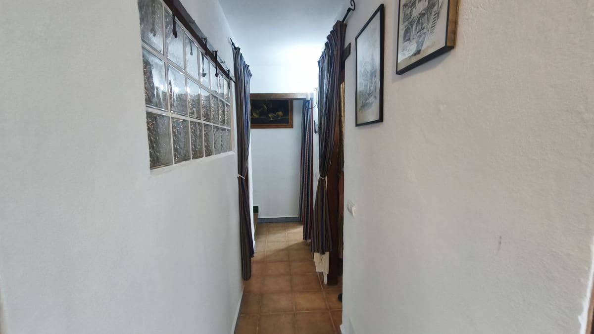 3 bedroom Finca/Country House for sale in Monda - € 450,000 (Ref: 9380520)