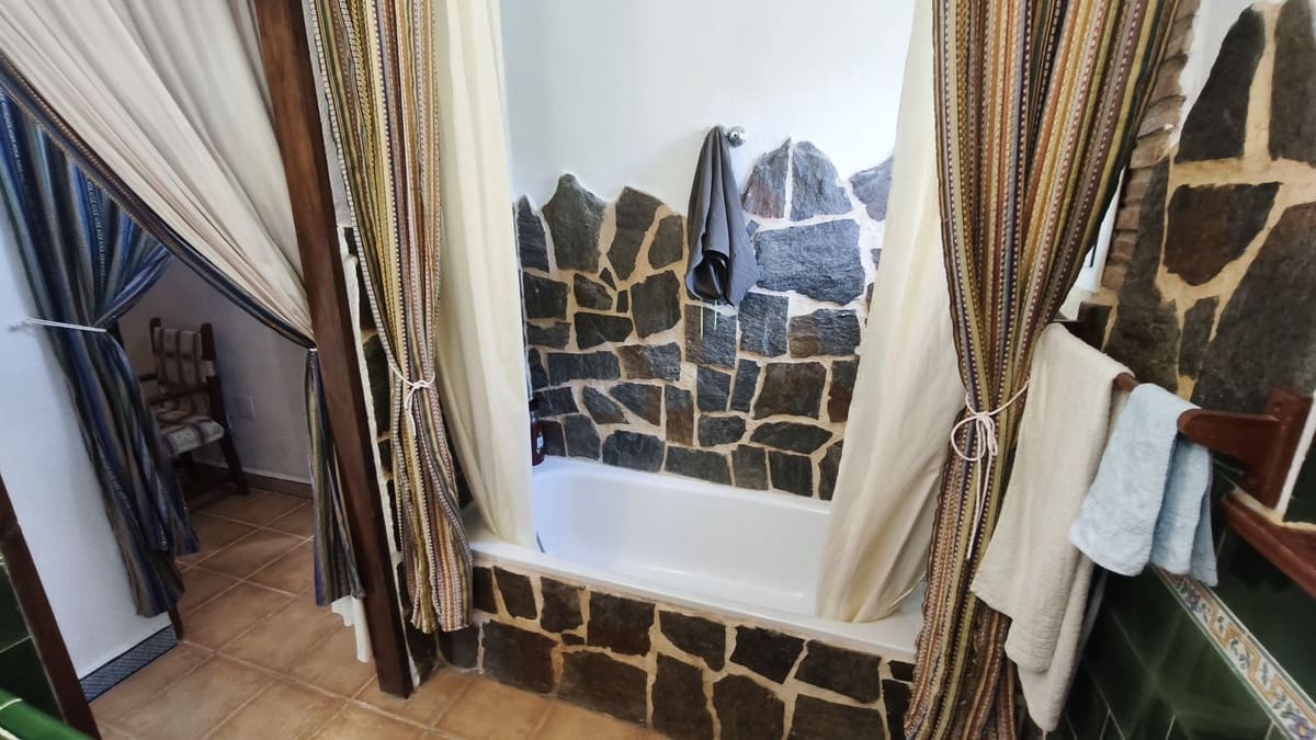 3 bedroom Finca/Country House for sale in Monda - € 450,000 (Ref: 9380520)