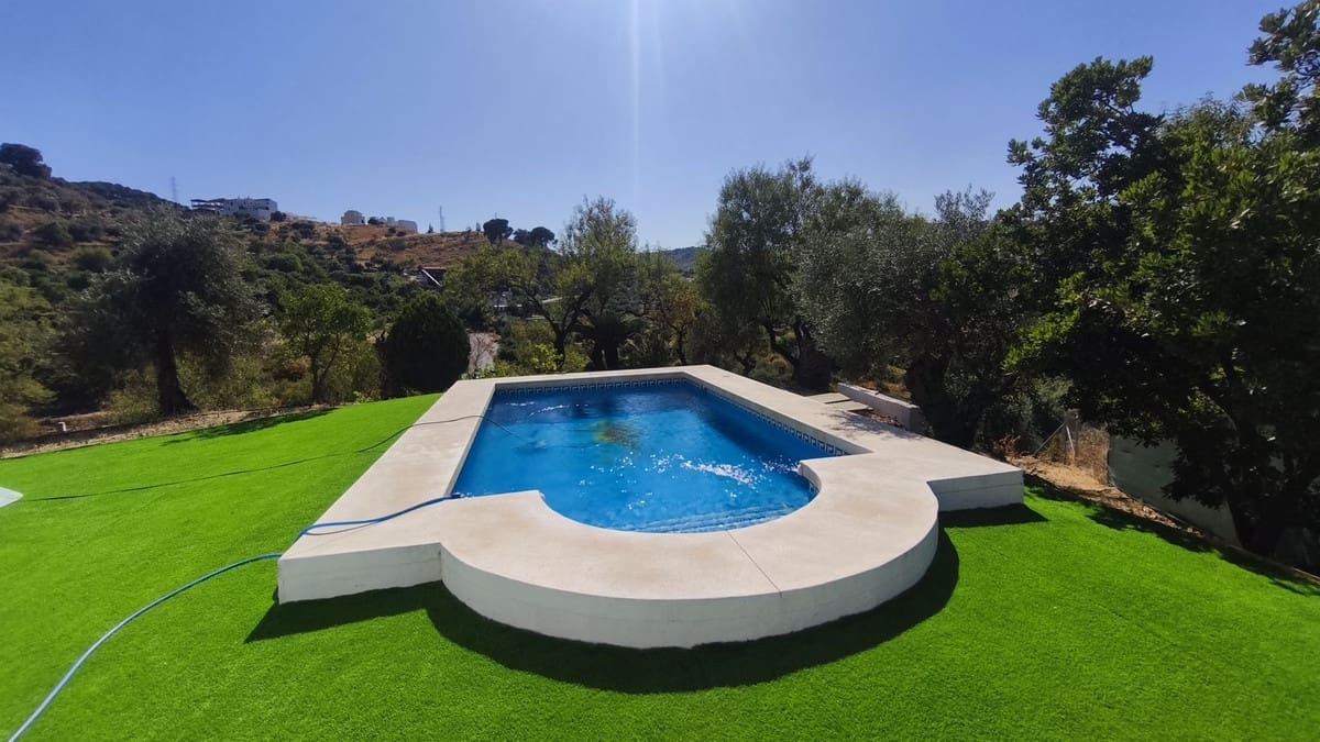 3 bedroom Finca/Country House for sale in Monda - € 450,000 (Ref: 9380520)