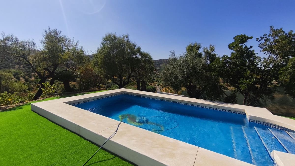 3 bedroom Finca/Country House for sale in Monda - € 450,000 (Ref: 9380520)