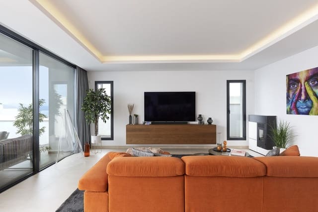 4 sypialnia Willa na sprzedaż w Coín - 759 000 € (Ref: 9380521)