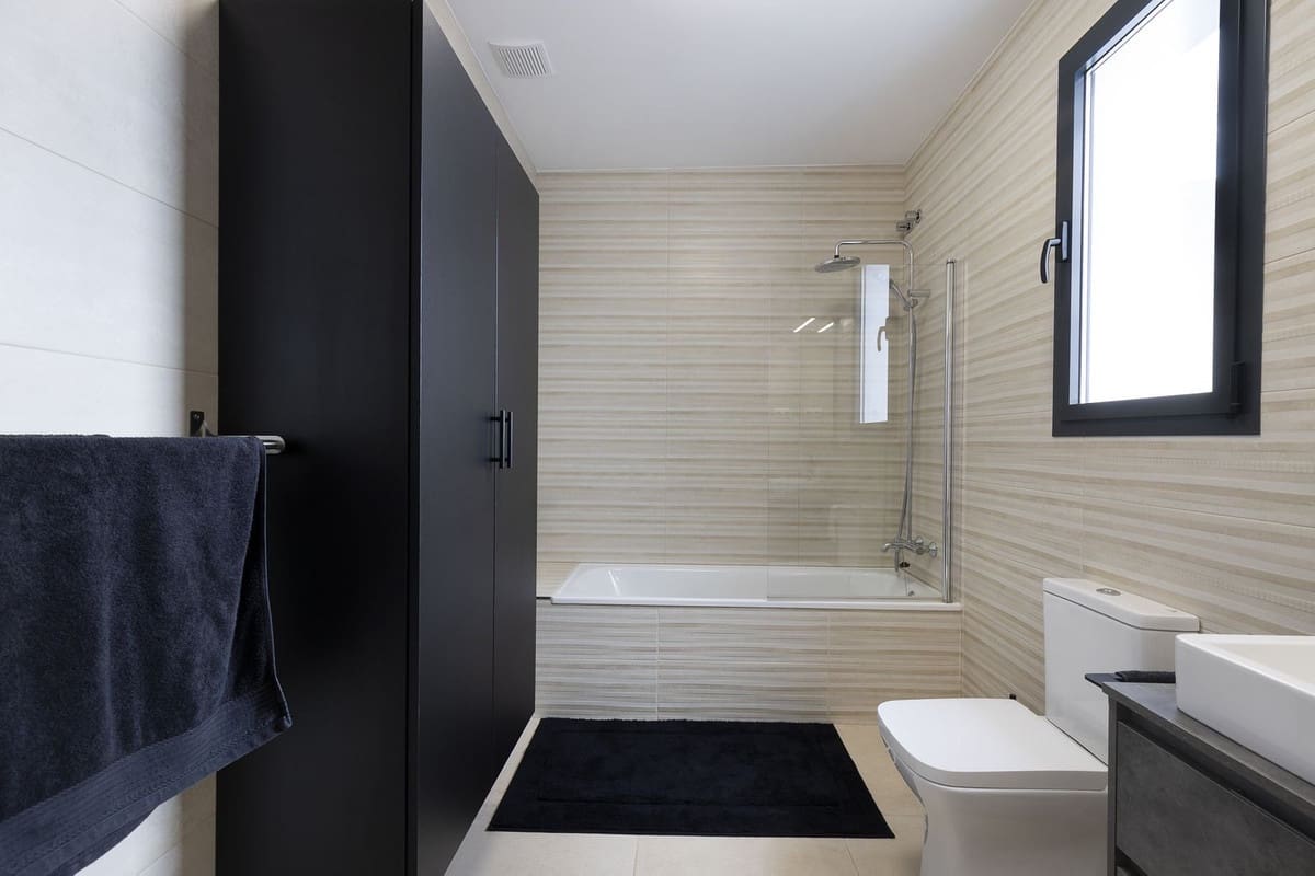 4 bedroom Villa for sale in Coin - € 759,000 (Ref: 9380521)