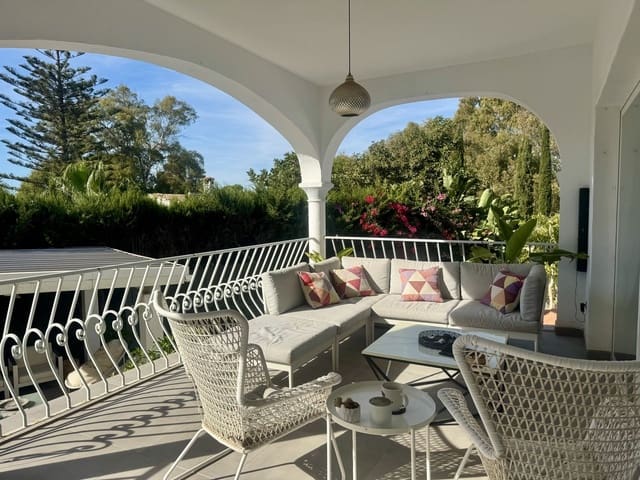 4 sypialnia Willa na sprzedaż w Casco Antiguo, Marbella - 980 000 € (Ref: 9380522)