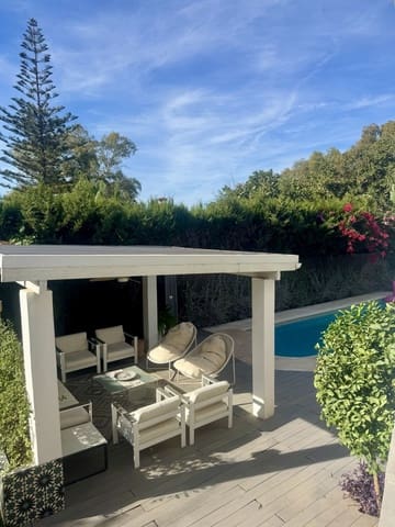 4 sypialnia Willa na sprzedaż w Casco Antiguo, Marbella - 980 000 € (Ref: 9380522)