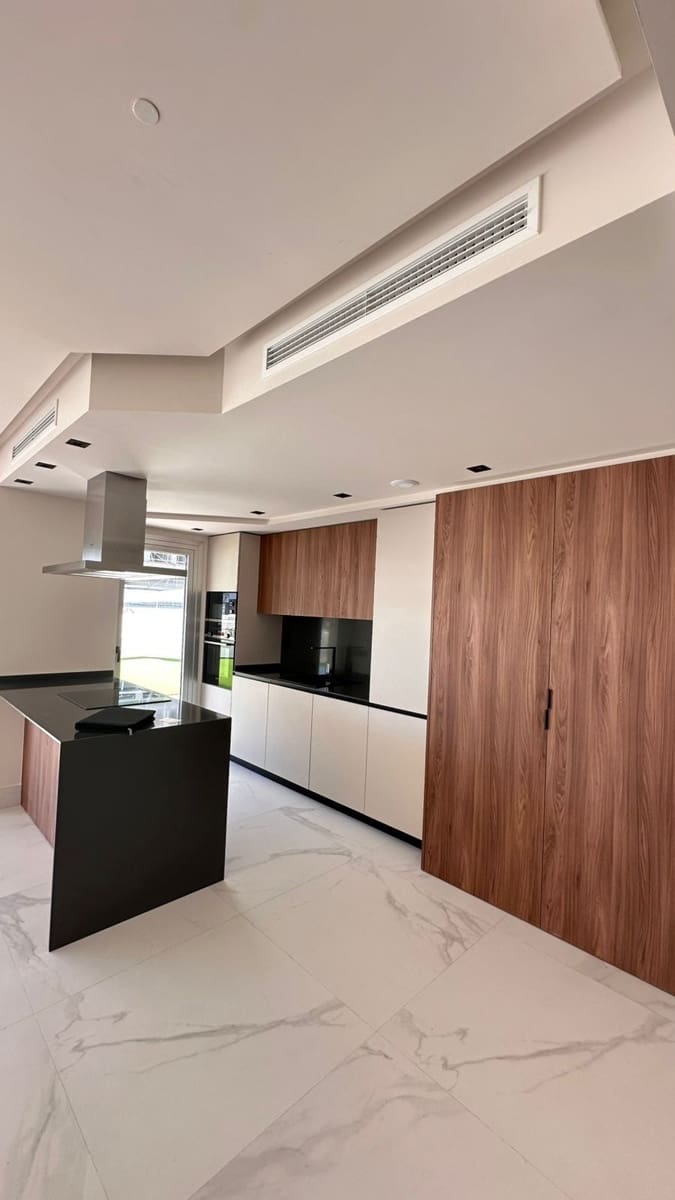 3 soverom Leilighet til salgs i San Pedro de Alcantara - € 1 099 000 (Ref: 9380523)