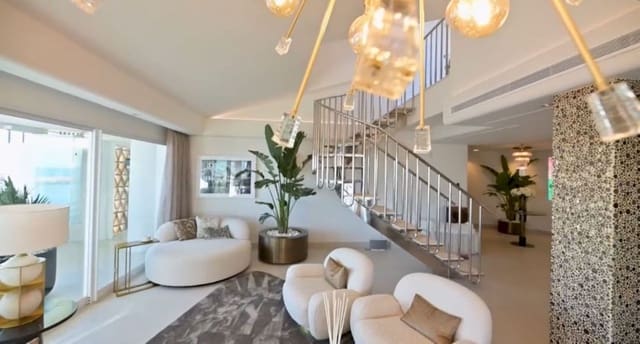 4 makuuhuone Kattohuoneisto myytävänä paikassa Benalmadena Costa, Benalmádena - 1 975 000 € (Ref: 9380524)