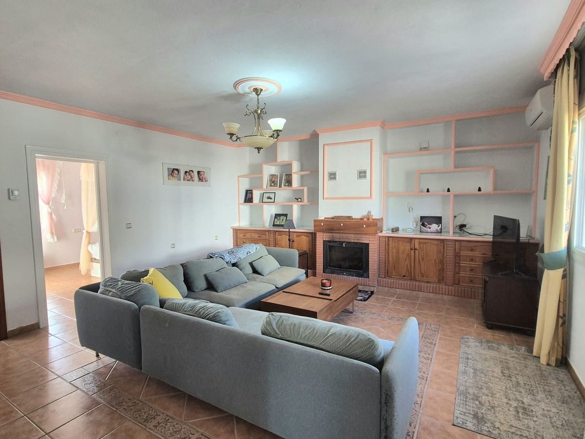 5 makuuhuone Huvila myytävänä paikassa Alhaurin de la Torre - 500 000 € (Ref: 9380525)