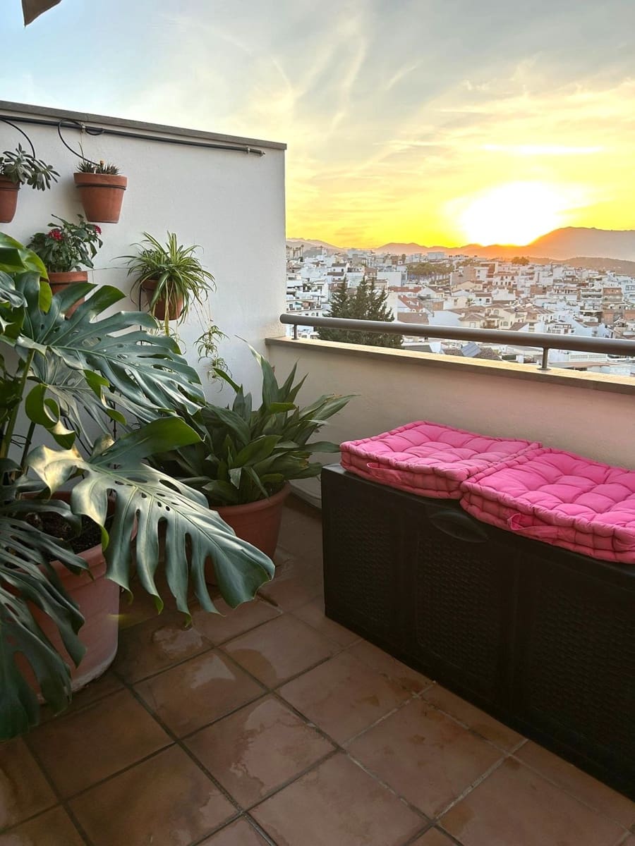 2 soverom Penthouse til salgs i Alhaurin el Grande - € 349 000 (Ref: 9380526)