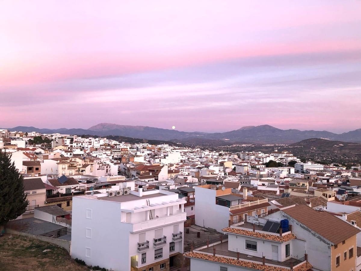 2 slaapkamer Penthouse te koop in Alhaurin el Grande met garage - € 349.000 (Ref: 9380526)