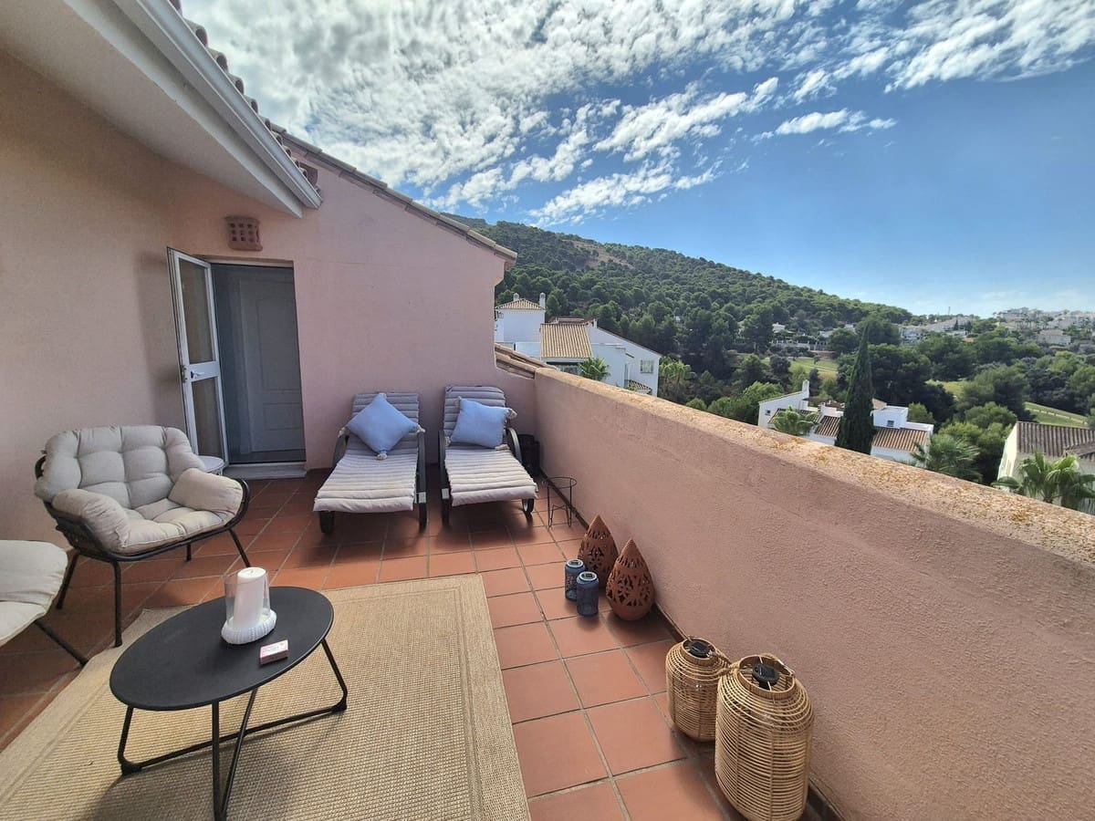 3 sypialnia Penthouse na sprzedaż w Alhaurin Golf - 359 000 € (Ref: 9380529)