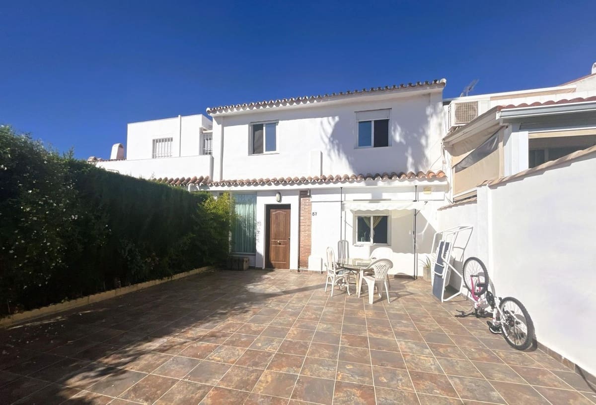 3 chambre Finca/Maison de Campagne à vendre à Estepona avec garage - 320 000 € (Ref: 9380540)
