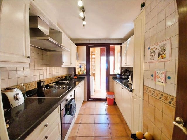 2 chambre Appartement à vendre à Calahonda, Mijas - 302 000 € (Ref: 9380545)