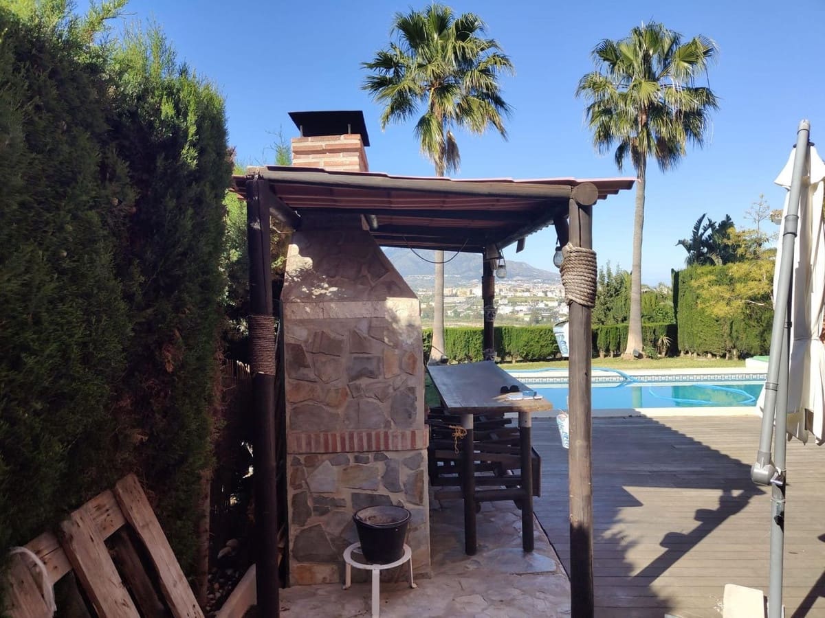 3 soverom Villa til salgs i Cerro del Aguila - € 1 064 000 (Ref: 9380546)