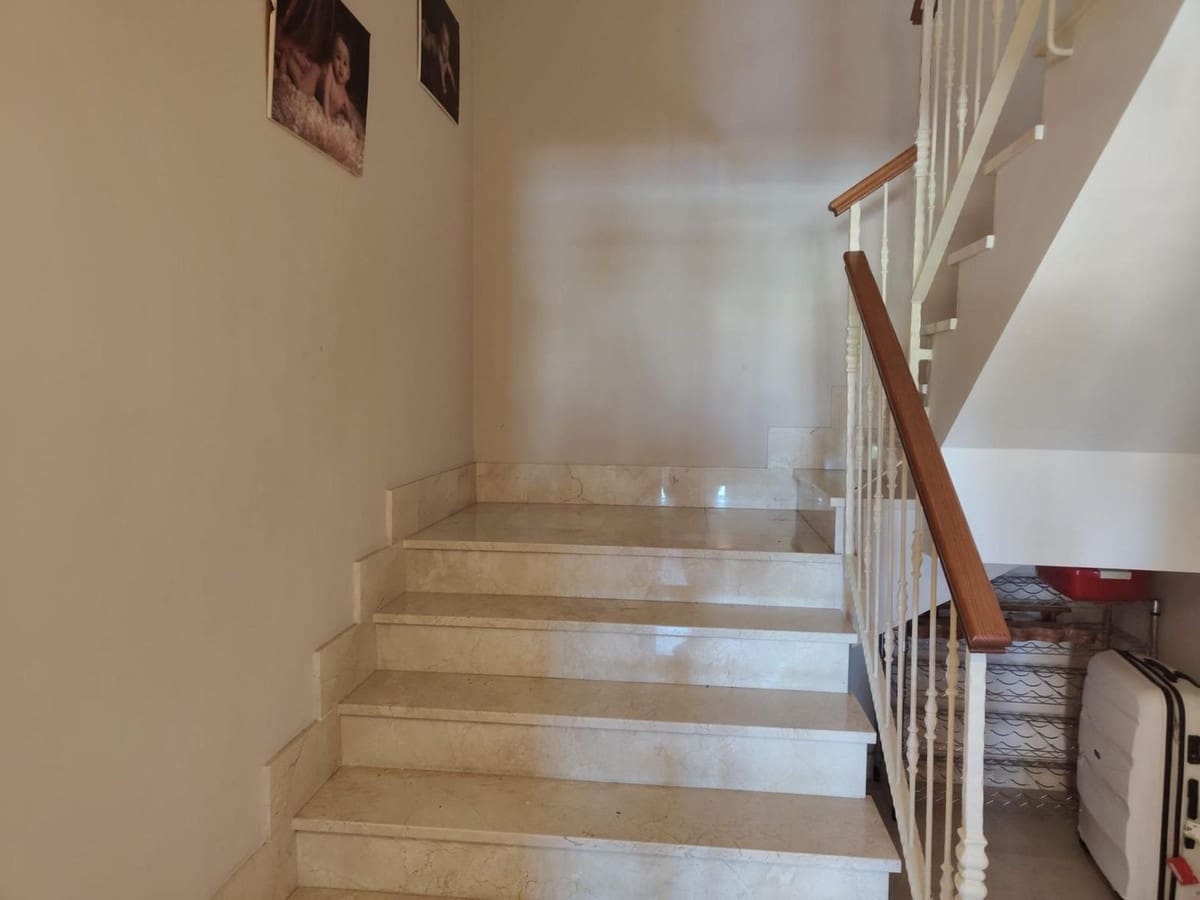 3 soverom Villa til salgs i Cerro del Aguila - € 1 064 000 (Ref: 9380546)