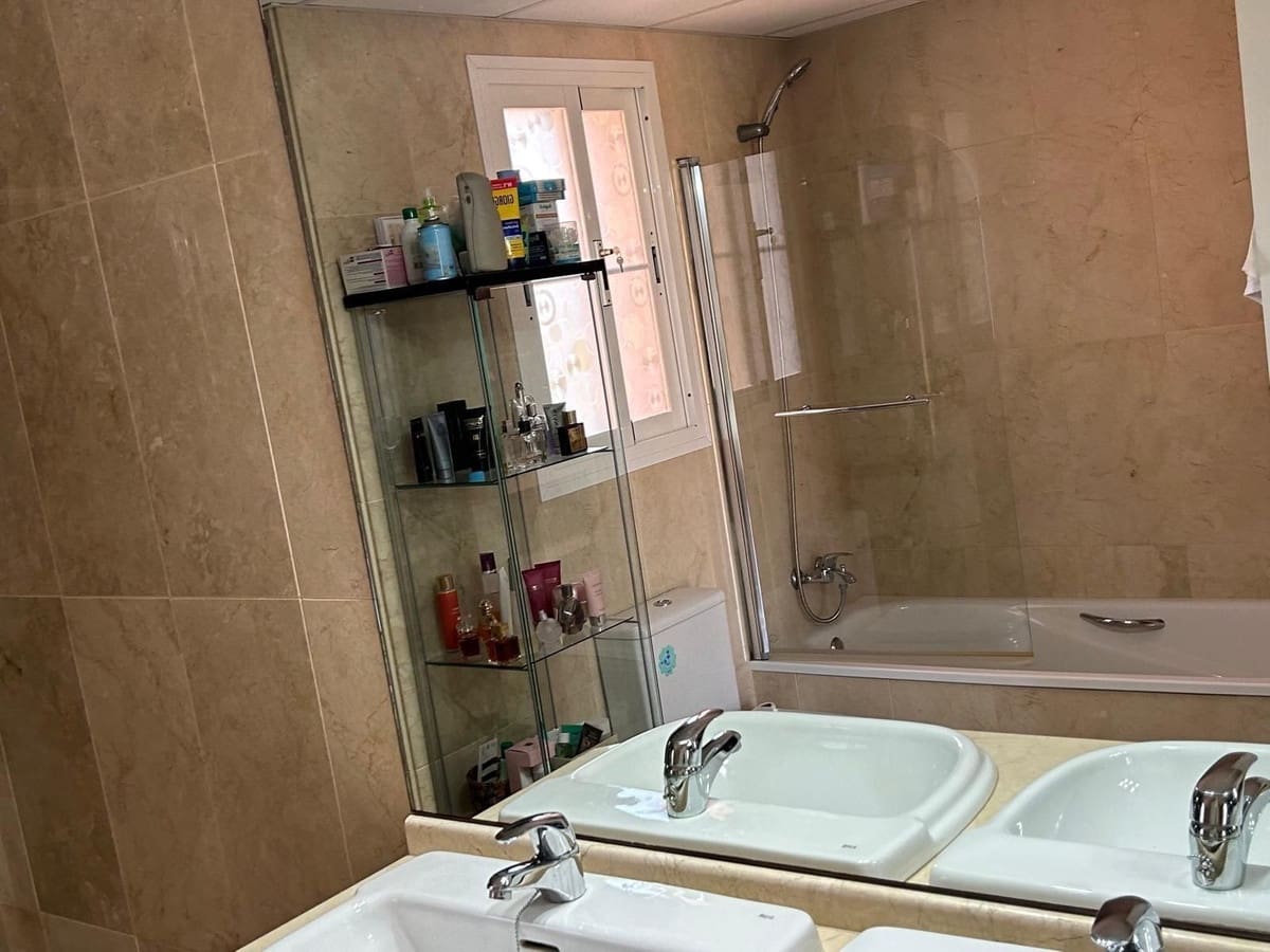 3 soverom Villa til salgs i Cerro del Aguila - € 1 064 000 (Ref: 9380546)