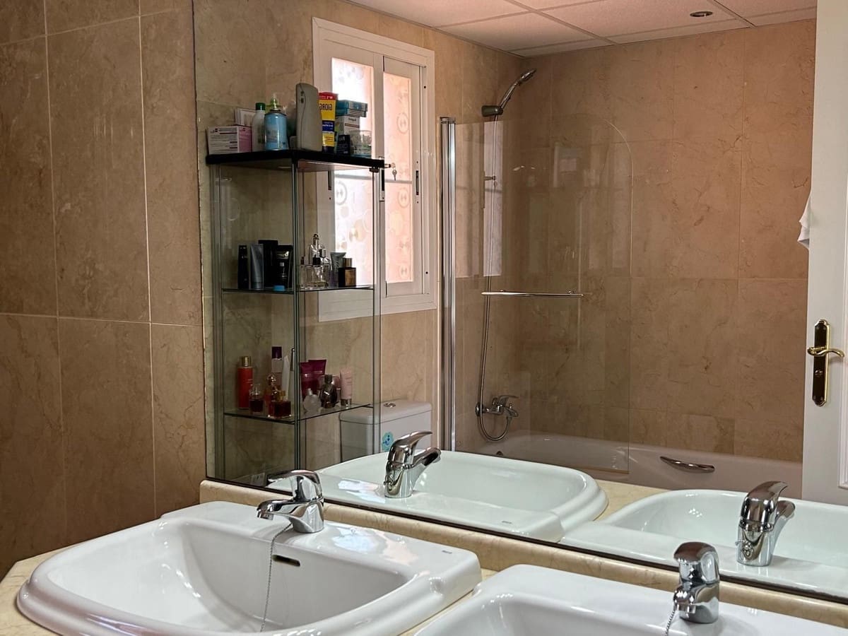 3 soverom Villa til salgs i Cerro del Aguila - € 1 064 000 (Ref: 9380546)