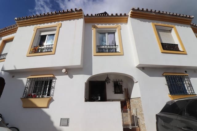 3 soverom Hus til salgs i Casco Antiguo, Marbella - € 430 000 (Ref: 9380548)