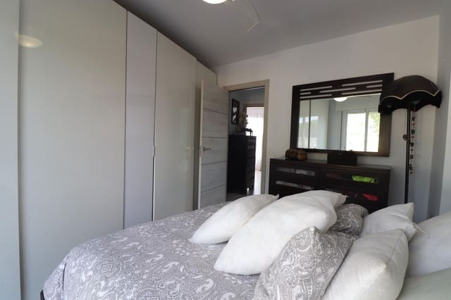 3 soverom Hus til salgs i Casco Antiguo, Marbella - € 430 000 (Ref: 9380548)