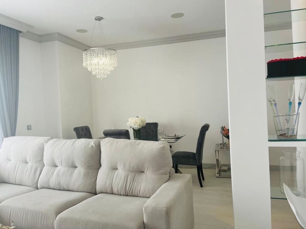 3 sypialnia Apartament na sprzedaż w Estepona - 645 000 € (Ref: 9380551)