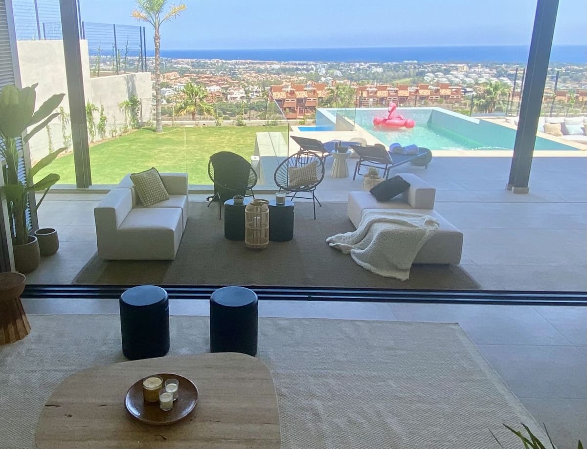 Chalet de 5 habitaciones en Benahavís en venta - 3.000.000 € (Ref: 9380553)