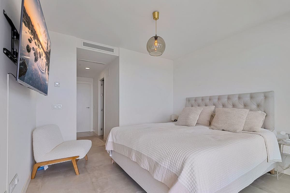 3 slaapkamer Appartement te koop in Fuengirola - € 645.000 (Ref: 9380554)