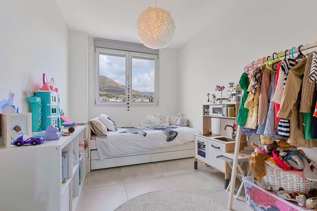 3 slaapkamer Appartement te koop in Fuengirola - € 645.000 (Ref: 9380554)