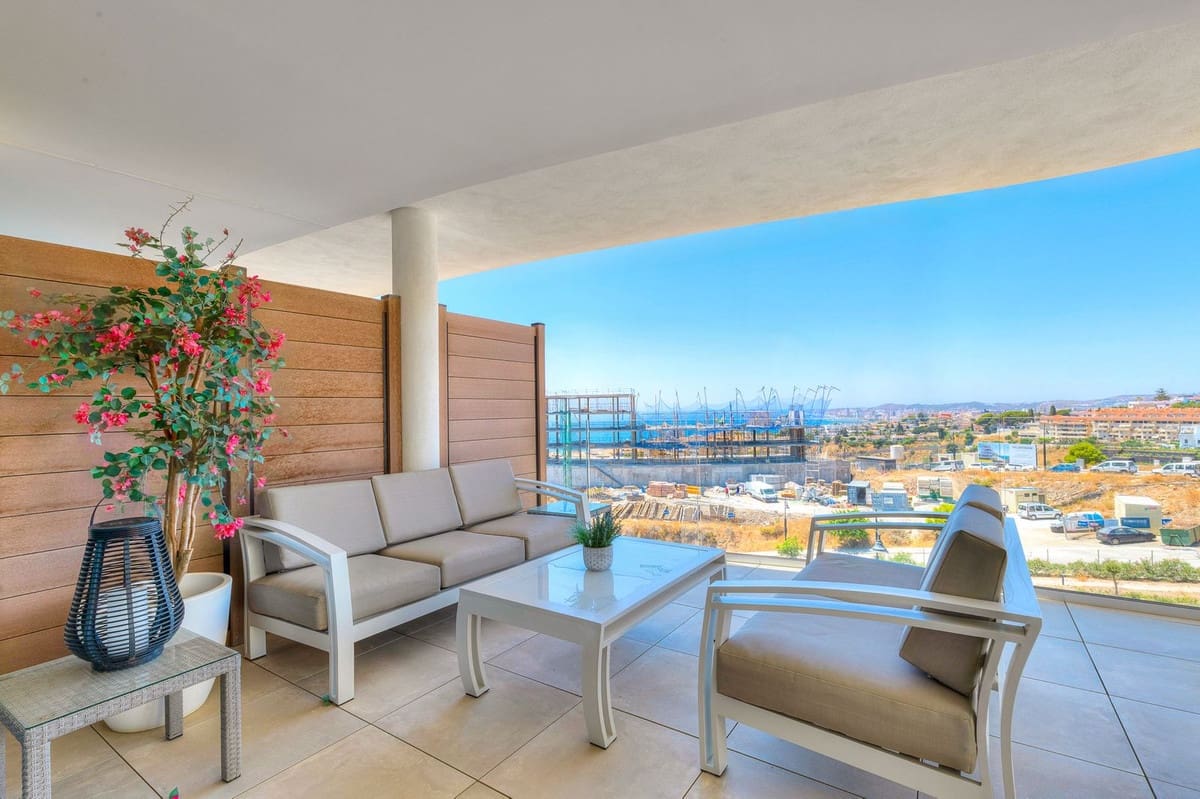 2 sovrum Lägenhet till salu i Fuengirola - 595 000 € (Ref: 9380555)