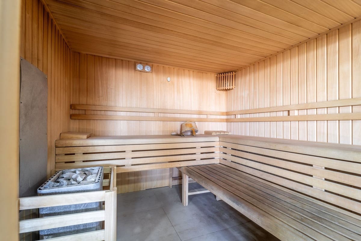 2 sovrum Lägenhet till salu i Fuengirola - 595 000 € (Ref: 9380555)