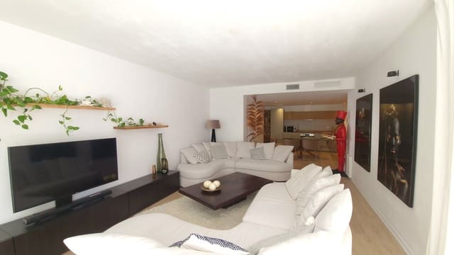 4 soveværelse Lejlighed til salg i Puerto Banus, Marbella - € 770.000 (Ref: 9380560)