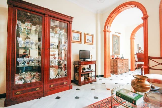 5 bedroom Townhouse for sale in Coín - € 270,000 (Ref: 9380561)