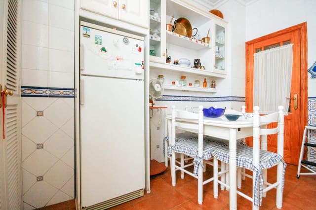 5 bedroom Townhouse for sale in Coín - € 270,000 (Ref: 9380561)