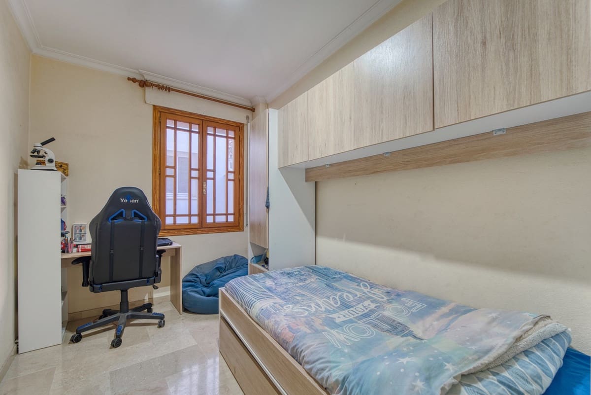 5 soverom Hus til salgs i Coin - € 270 000 (Ref: 9380561)