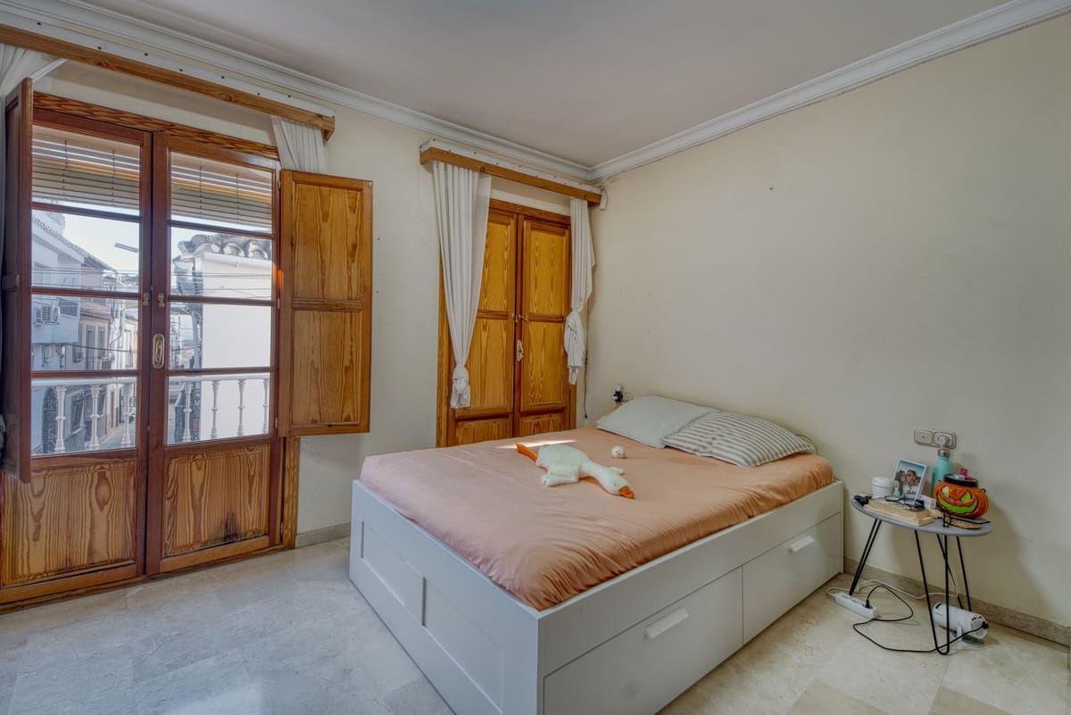 5 soverom Hus til salgs i Coin - € 270 000 (Ref: 9380561)