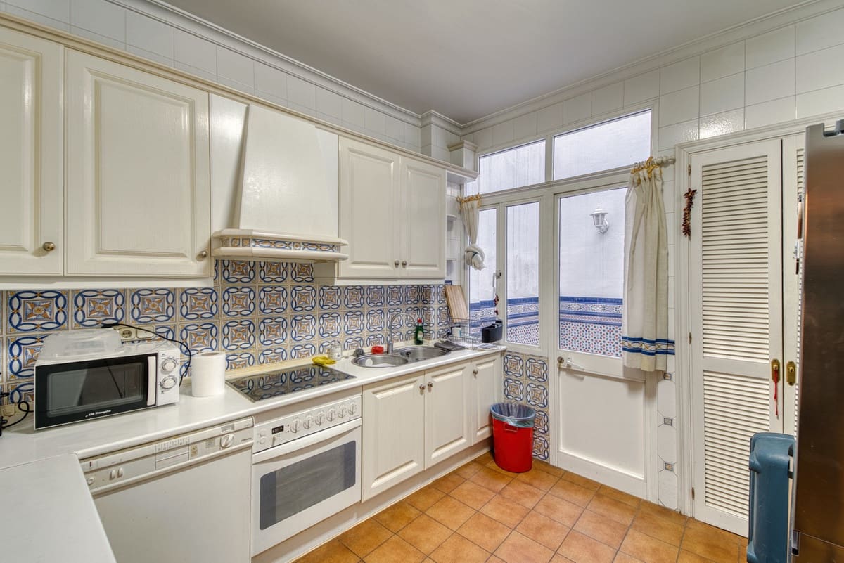 5 soverom Hus til salgs i Coin - € 270 000 (Ref: 9380561)