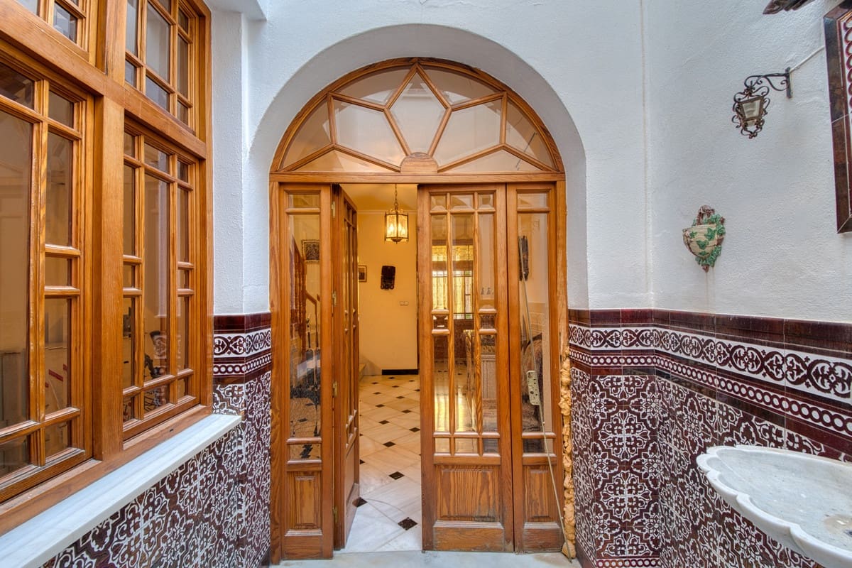 5 soverom Hus til salgs i Coin - € 270 000 (Ref: 9380561)