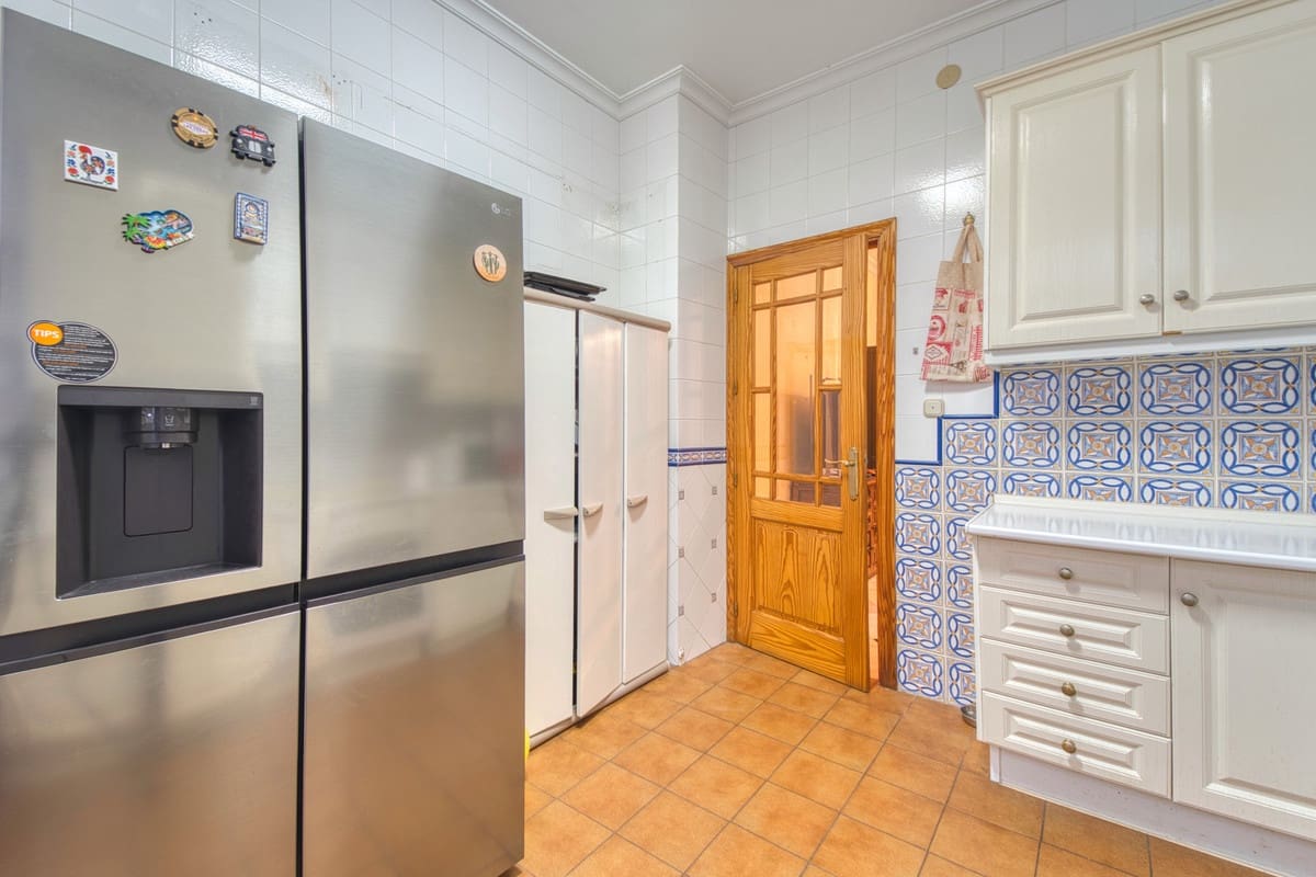 5 soverom Hus til salgs i Coin - € 270 000 (Ref: 9380561)