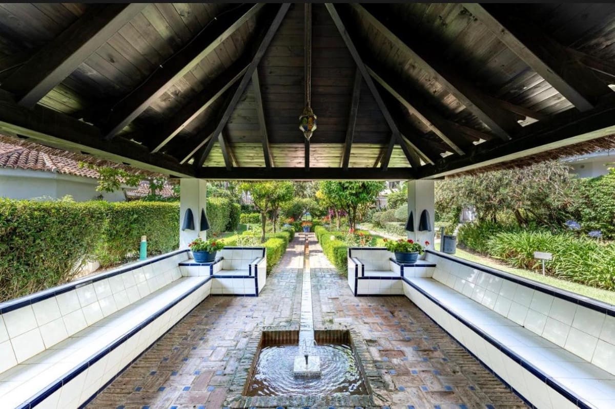 3 soveværelse Lejlighed til salg i Elviria - € 399.990 (Ref: 9380562)