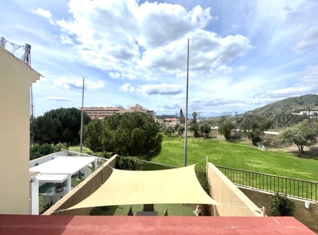 3 sypialnia Finka/Dom wiejski na sprzedaż w Rincón de la Victoria - 472 500 € (Ref: 9380565)