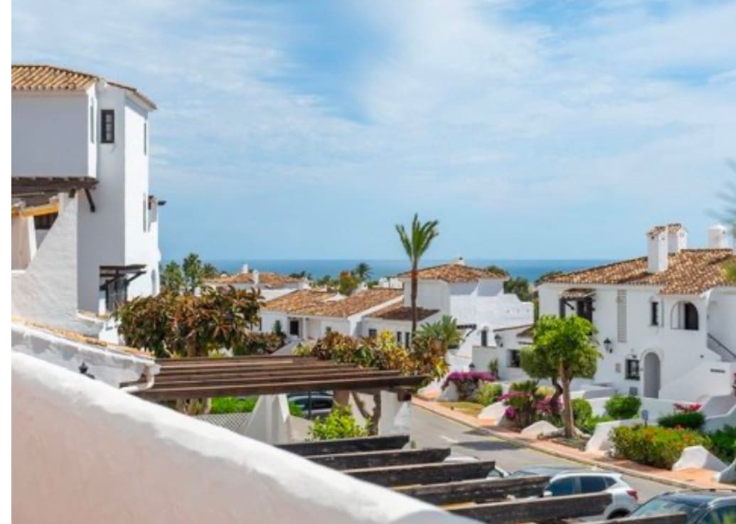2 soverom Hus til salgs i Marbella - € 427 000 (Ref: 9380568)
