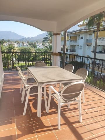 2 soveværelse Lejlighed til salg i Puerto Banus, Marbella - € 570.000 (Ref: 9380572)