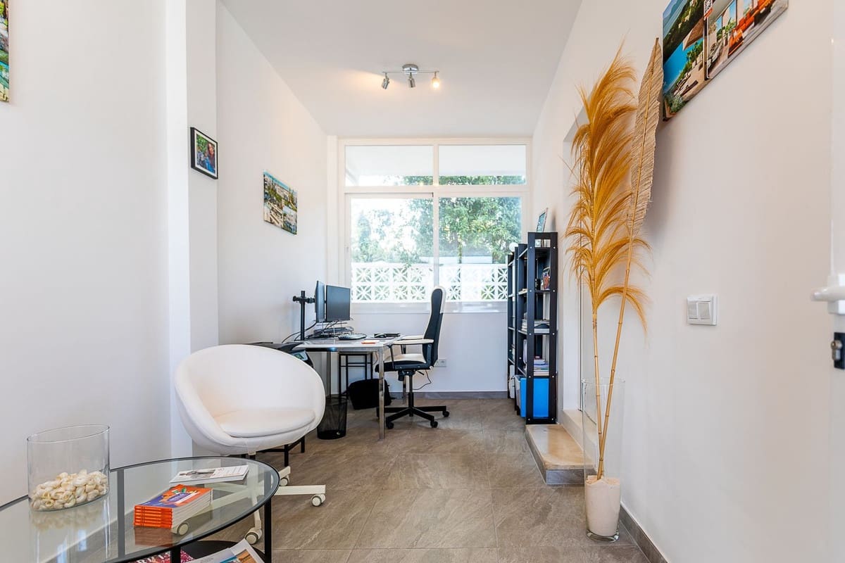 3 slaapkamer Villa te koop in Torrenueva - € 1.195.000 (Ref: 9380576)