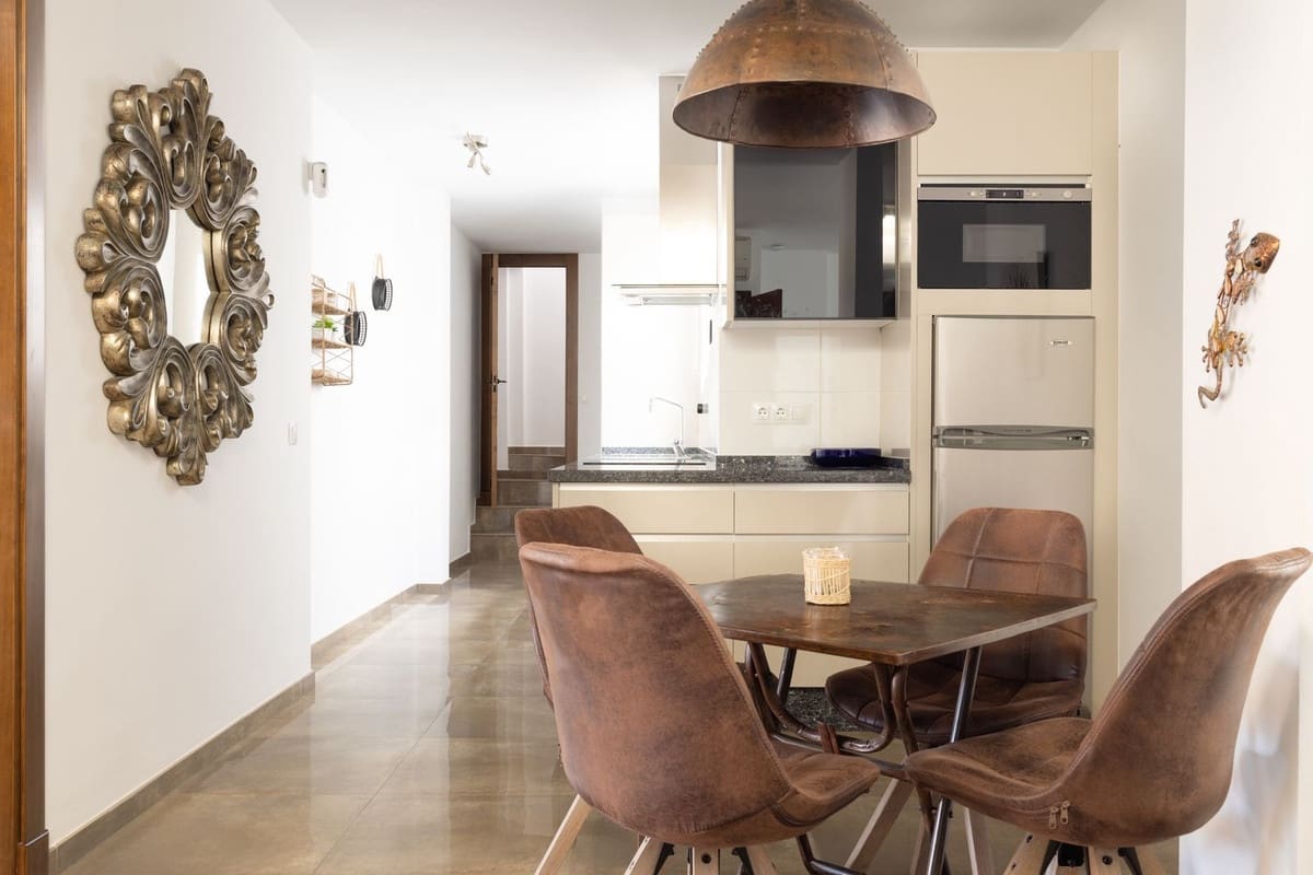 3 sypialnia Dom na sprzedaż w Estepona - 595 000 € (Ref: 9380578)